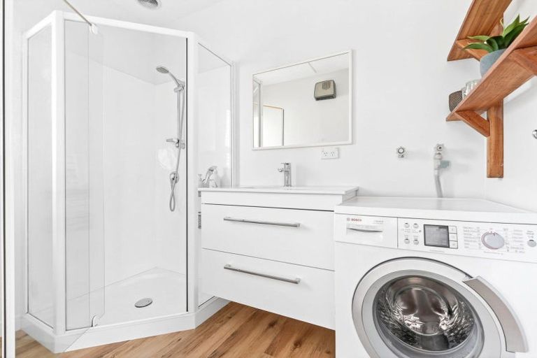 Photo of property in 105 Hunter Crescent, Wanaka, 9305