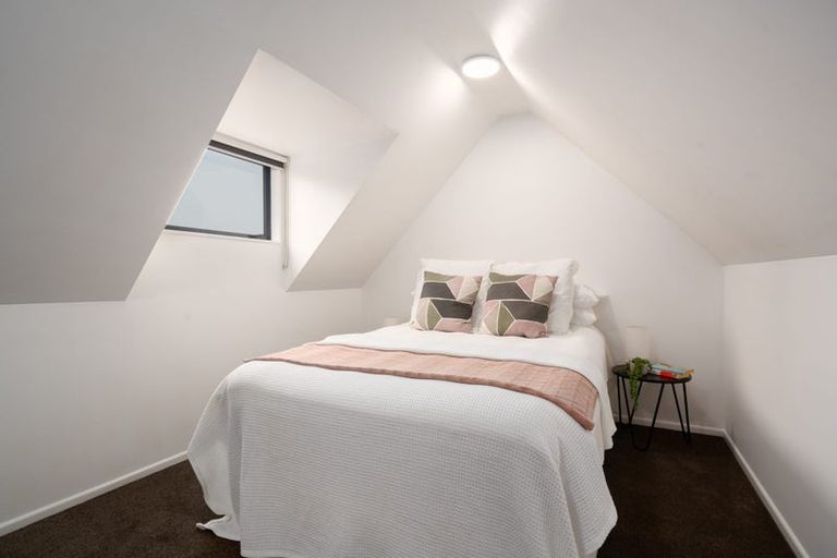 Photo of property in 55b Ranui Terrace, Tawa, Wellington, 5028