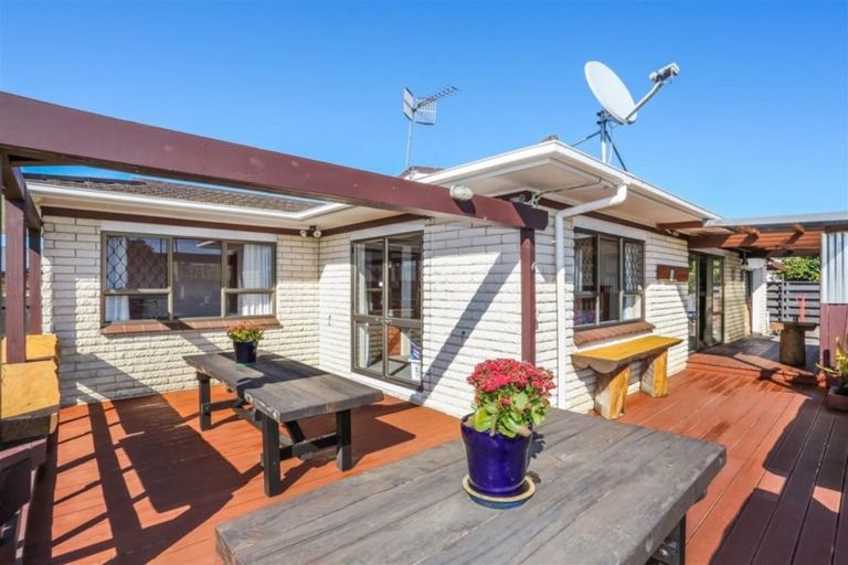 Photo of property in 7c Helvetia Road, Pukekohe, 2120