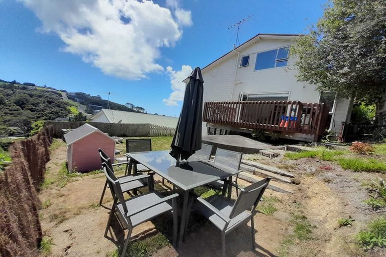 Photo of property in 1/28 Kestrel Heights, Arkles Bay, Whangaparaoa, 0932