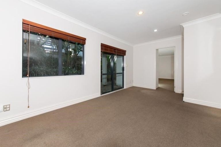 Photo of property in 13 St Johns Road, Saint Johns, Auckland, 1072
