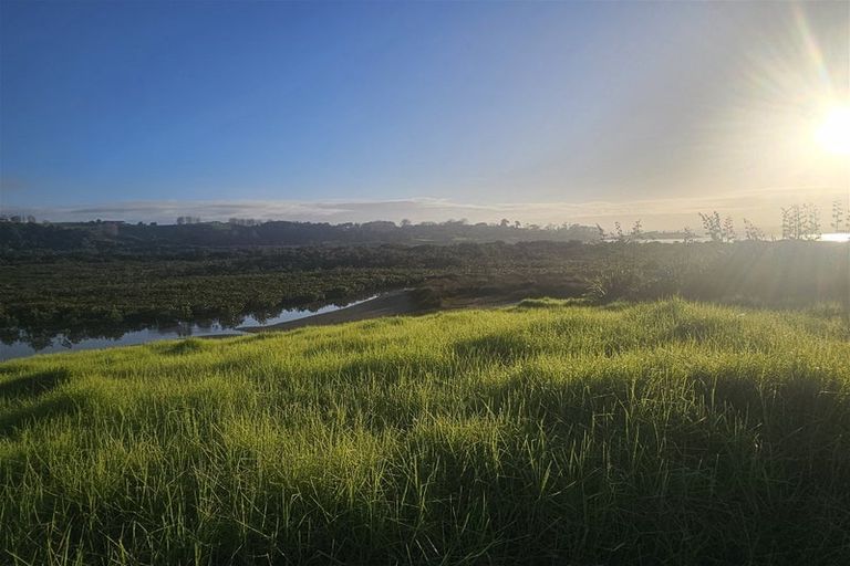 Photo of property in 47 Matahehe Lane, Tinopai, 0593