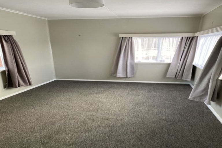 Photo of property in 16 Norton Street, Foxton Beach, Foxton, 4815