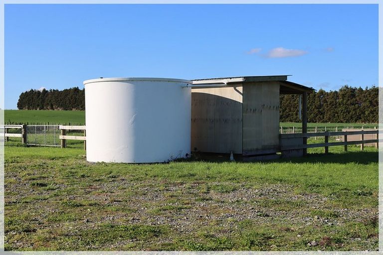 Photo of property in 213c Muhunoa East Road, Ohau, Levin, 5570