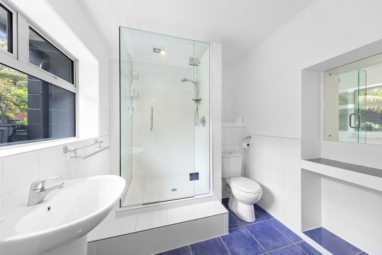 Photo of property in 10 Athol Place, Saint Heliers, Auckland, 1071