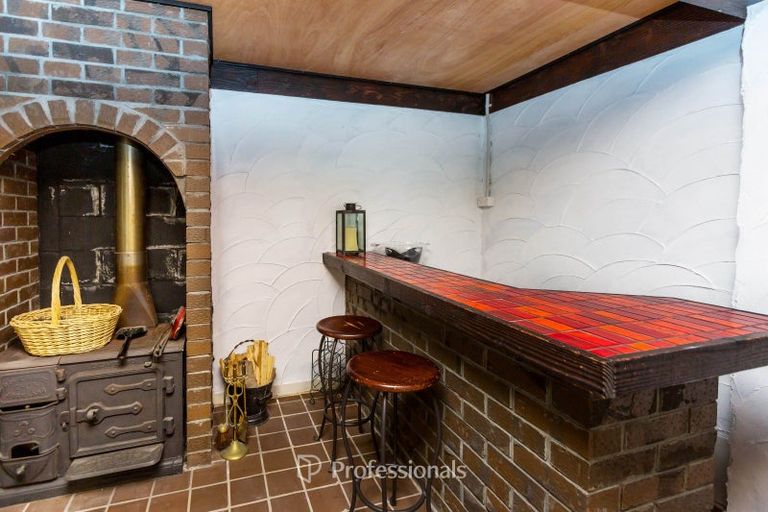 Photo of property in 18 Dalton Grove, Stokes Valley, Lower Hutt, 5019