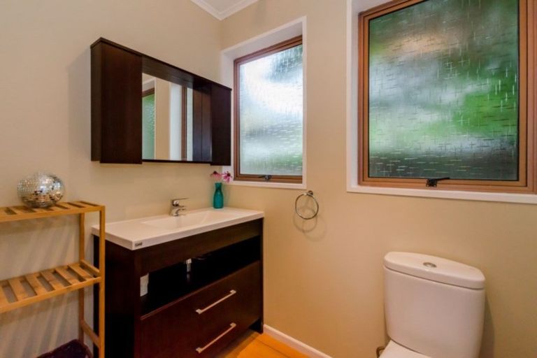 Photo of property in 7 Waikare Road, Raumati Beach, Paraparaumu, 5032