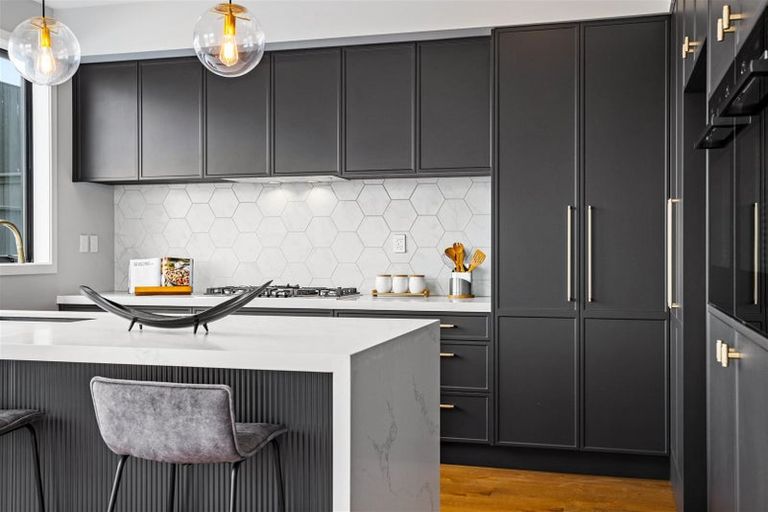 Photo of property in 5 Seawind Way, Hobsonville, Auckland, 0616