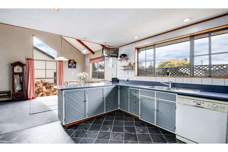 Photo of property in 25 Parkhouse Drive, Rangiora, 7400