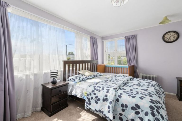 Photo of property in 8 Meadows Avenue, Waiwhetu, Lower Hutt, 5010