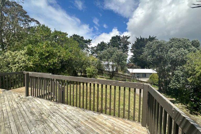 Photo of property in 25 Midgley Road, West Harbour, Auckland, 0618