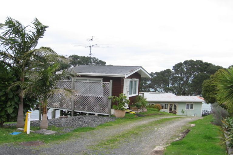 Photo of property in 21 Taurikura Street, Whangarei Heads, Whangarei, 0174