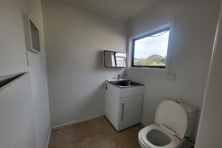 Photo of property in 18 Mclean Avenue, Papatoetoe, Auckland, 2025