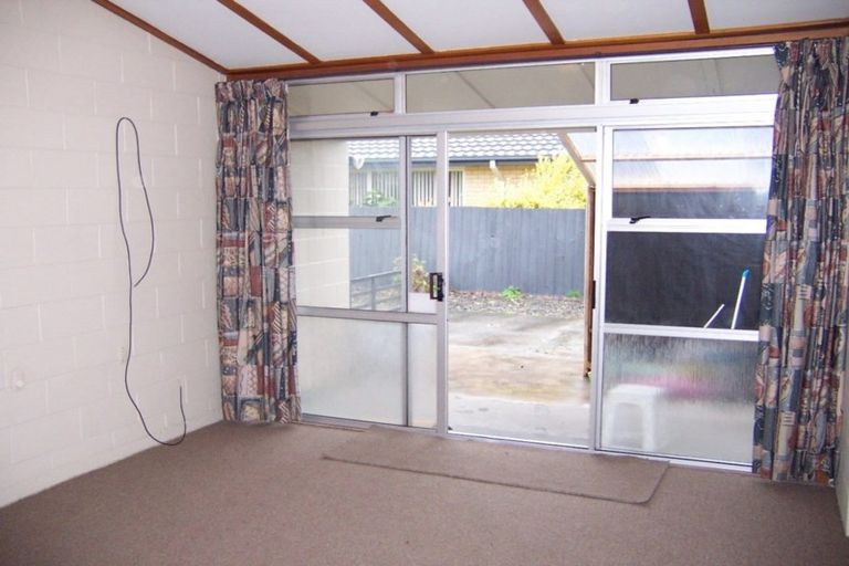 Photo of property in 120 Bowhill Road, New Brighton, Christchurch, 8083