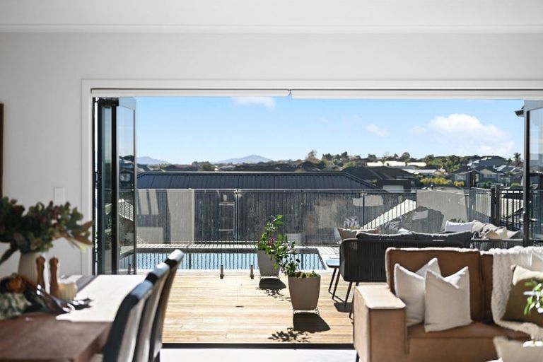 Photo of property in 35 Purser Crescent, Flagstaff, Hamilton, 3210