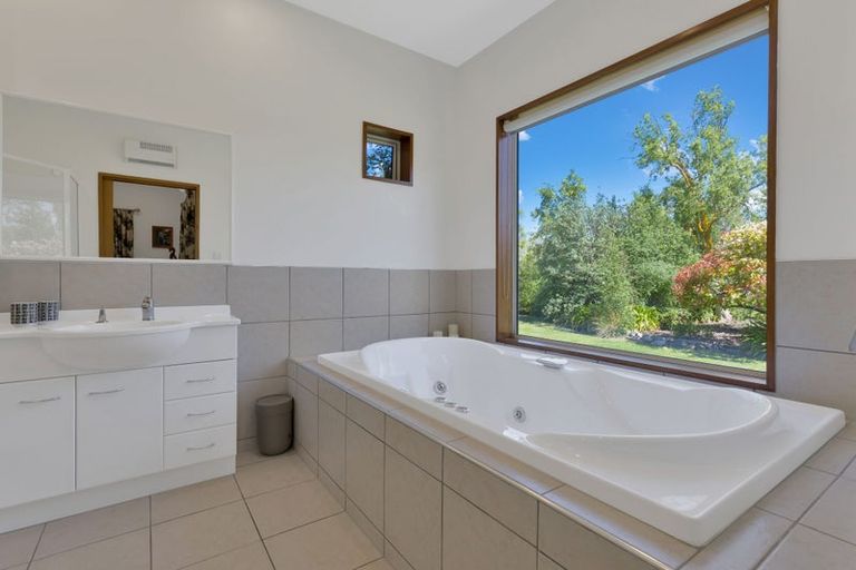 Photo of property in 325 Georges Road, Glasnevin, Amberley, 7482