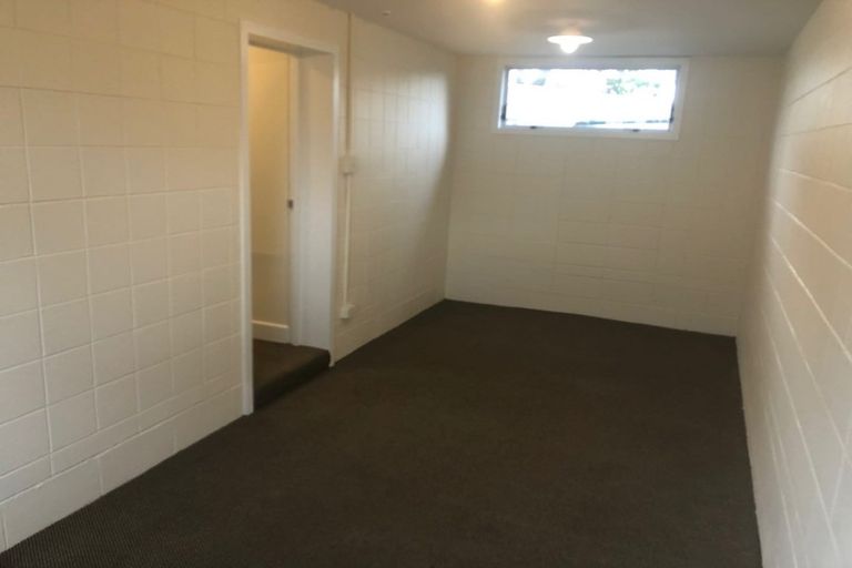 Photo of property in 1/35 Trentham Road, Papakura, 2110