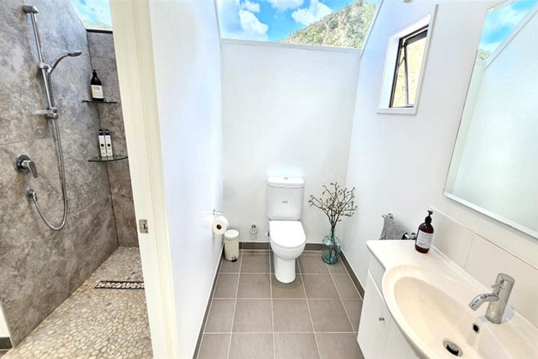 Photo of property in 103 Pacific Parade, Matarangi, Whitianga, 3592