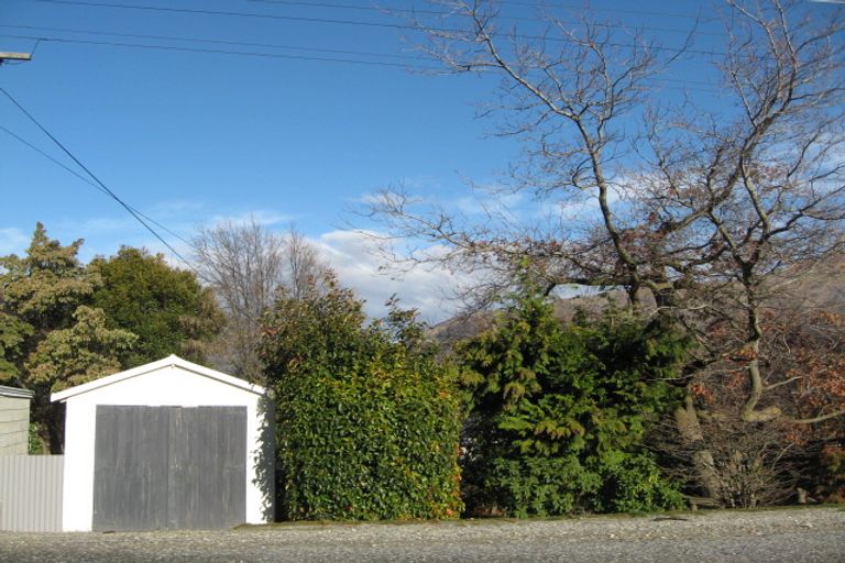 Photo of property in 15 Hedditch Street, Wanaka, 9305