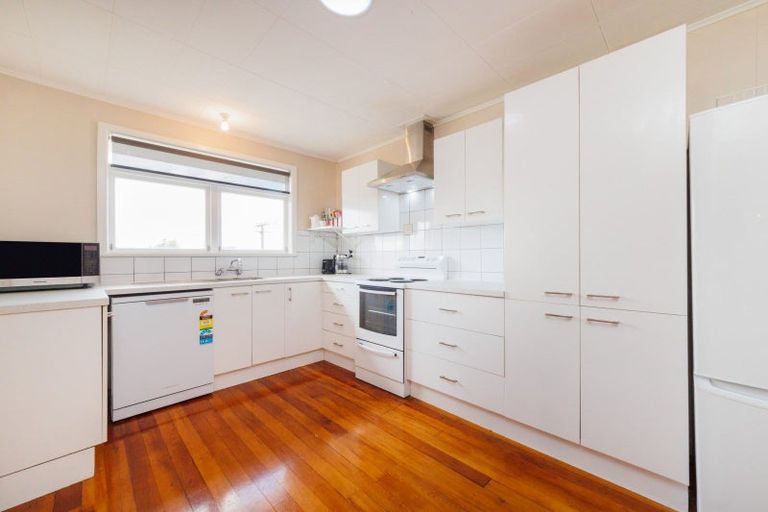 Photo of property in 22 Mcclure Street, Feilding, 4702