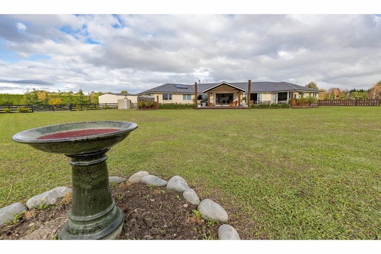 Photo of property in 2479 Tram Road, West Eyreton, Rangiora, 7475