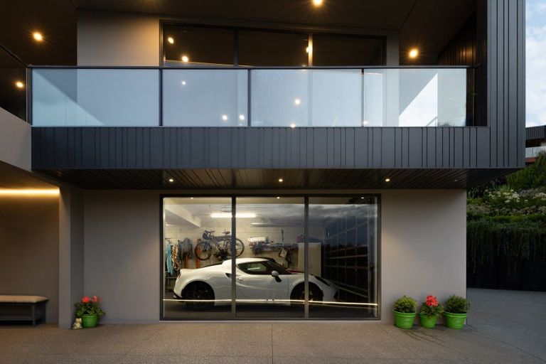 Photo of property in 13 Redmund Spur Road, Kennedys Bush, Christchurch, 8025