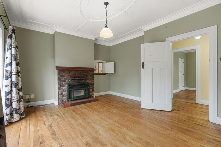 Photo of property in 182 High Street North, Carterton, 5713