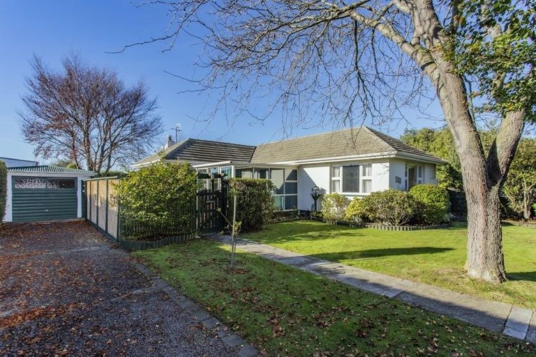 Photo of property in 150 West Belt, Rangiora, 7400