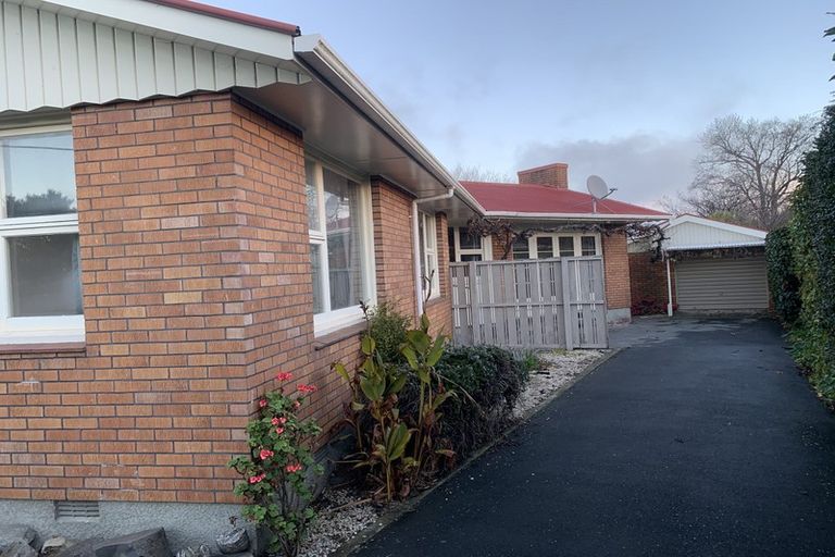 Photo of property in 11 Palmside Street, Somerfield, Christchurch, 8024