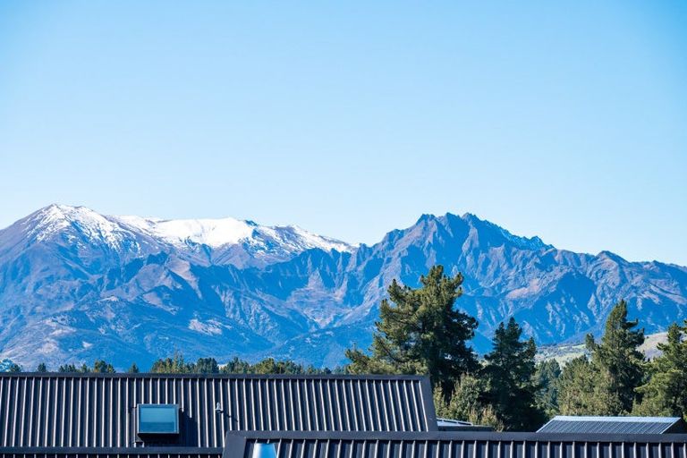 Photo of property in Northlake, 12 Bonspiel Road, Wanaka, 9305