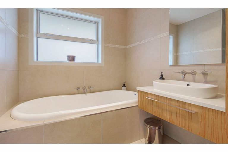 Photo of property in 49 Wales Street, Halswell, Christchurch, 8025