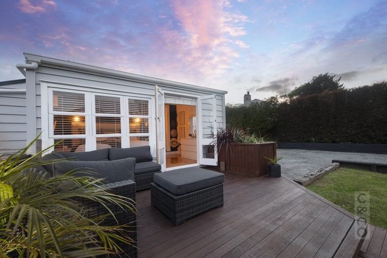 Photo of property in 5 Elliot Street, Riverhead, 0820