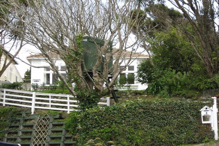 Photo of property in 9 Standen Street, Karori, Wellington, 6012