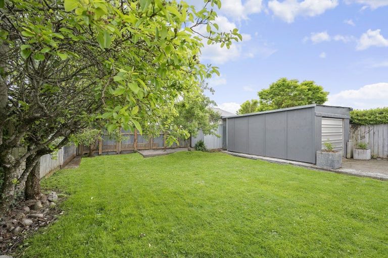 Photo of property in 19 Victoria Street, Ebdentown, Upper Hutt, 5018