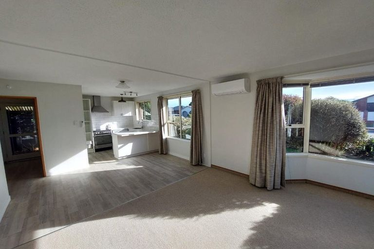 Photo of property in 1/16 Peebles Drive, Hei Hei, Christchurch, 8042
