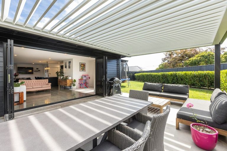 Photo of property in 140b Brookvale Road, Havelock North, 4130