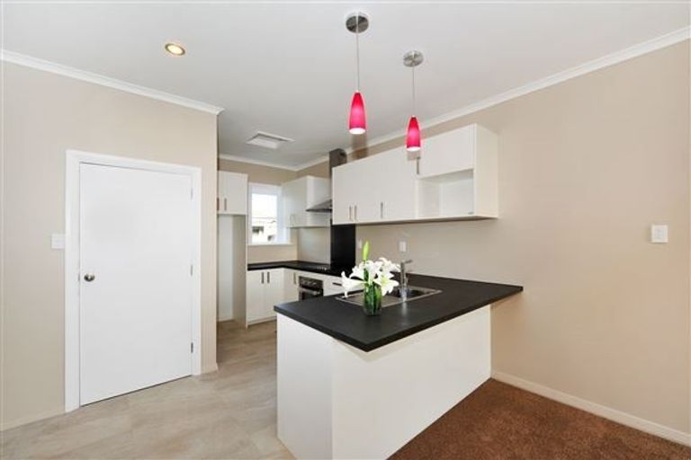 Photo of property in 57 Centennial Avenue, Riccarton, Christchurch, 8041