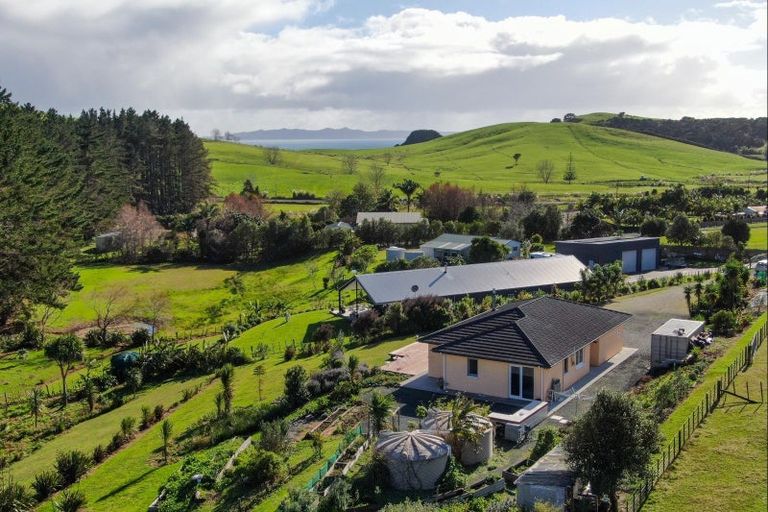 Photo of property in 5b Taipa View Road, Taipa, 0483