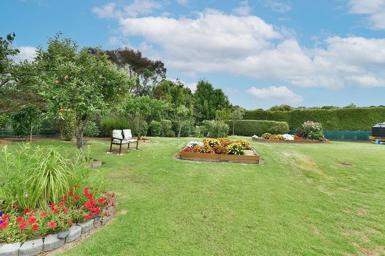 Photo of property in 57 Shelly Beach Road, Shelly Beach, Helensville, 0874