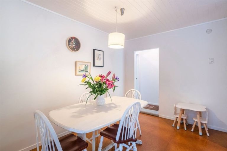 Photo of property in 8/179 Mokoia Road, Birkenhead, Auckland, 0626