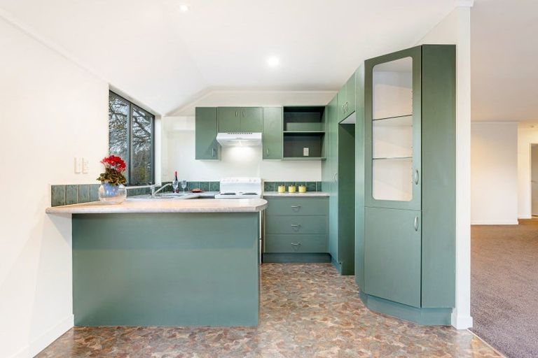 Photo of property in 1/35 Eastglen Road, Glen Eden, Auckland, 0602