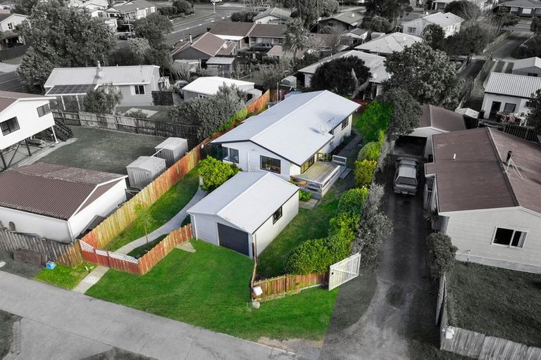 Photo of property in 82c Hartford Avenue, Papamoa Beach, Papamoa, 3118