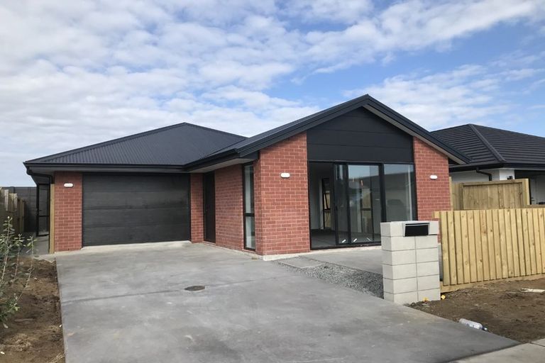 Photo of property in 102 Union Drive, Papamoa, 3118