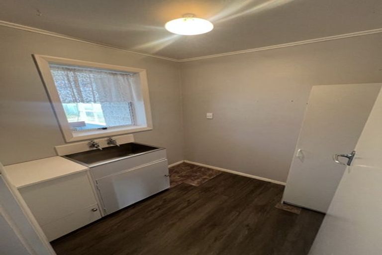 Photo of property in 174 Queen Street West, Levin, 5510