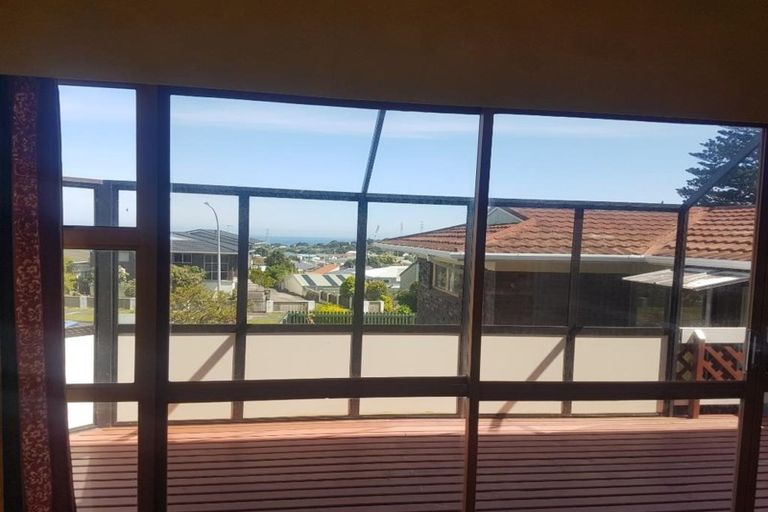 Photo of property in 3 Norwich Avenue, Spotswood, New Plymouth, 4310