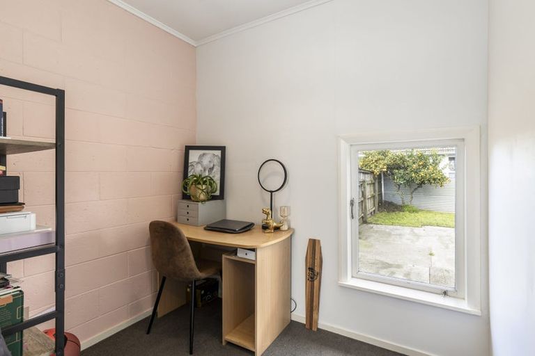 Photo of property in 12 Gardiner Street, Riversdale, Blenheim, 7201