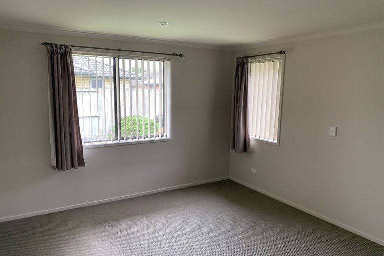 Photo of property in 10 Holcroft Place, Huntington, Hamilton, 3210