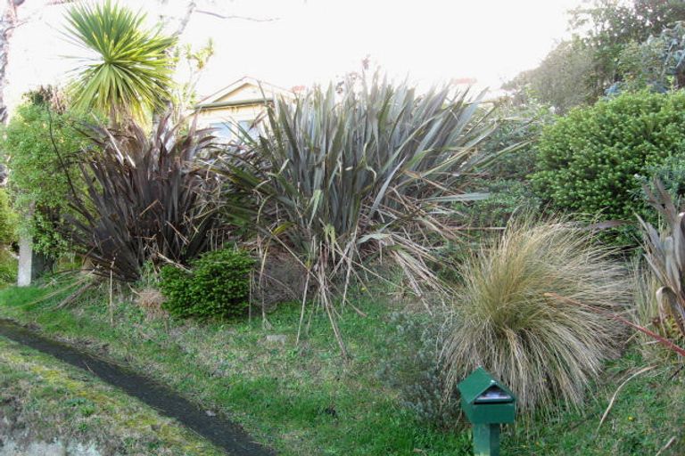 Photo of property in 49 Kauri Street, Ravensbourne, Dunedin, 9022