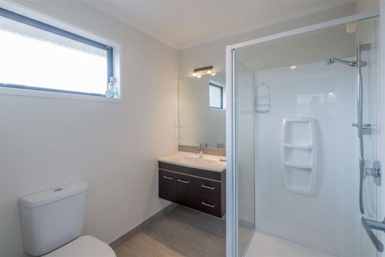 Photo of property in 38 Okarito Avenue, Levin, 5510