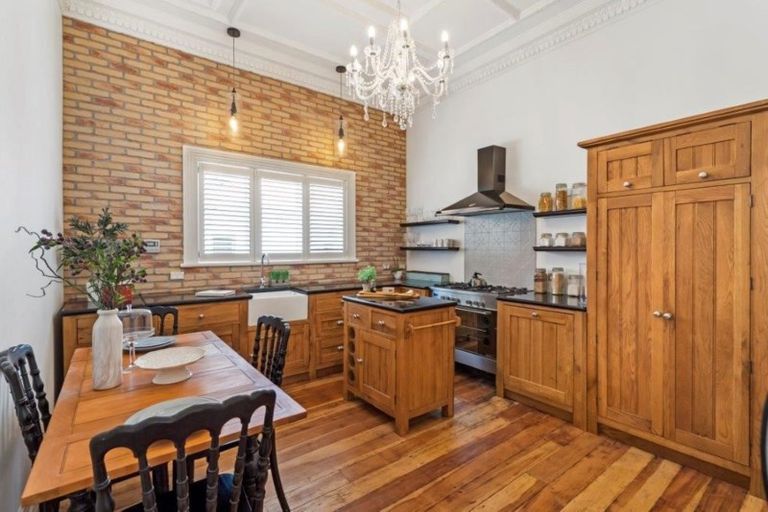 Photo of property in 199 Balmoral Road, Mount Eden, Auckland, 1024